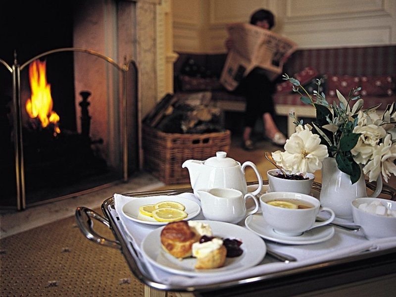 Priory Bay Hotel Сийвю Ресторант снимка